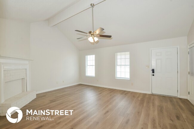 Foto del edificio - 7623 Caitlynn Circle W