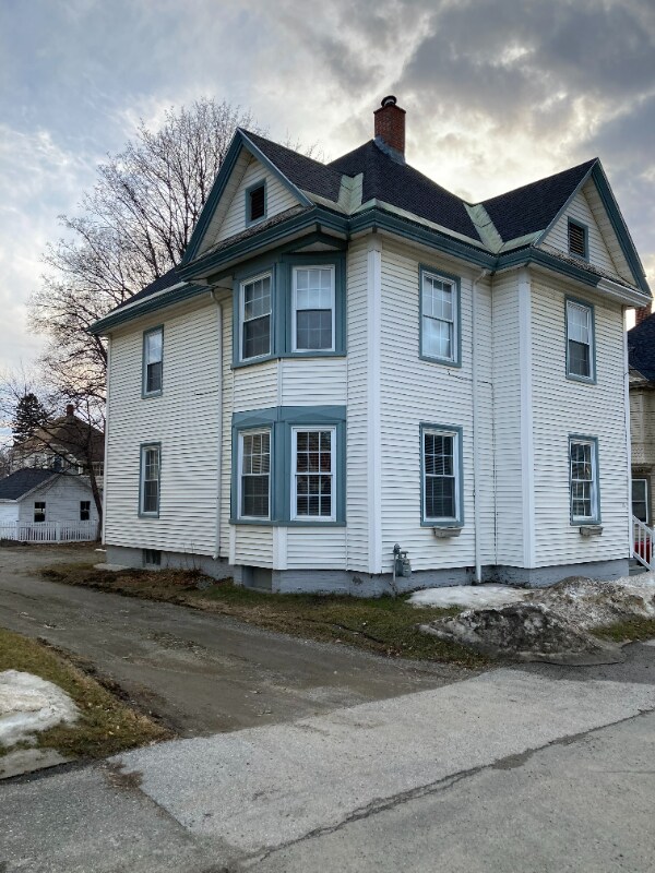 21 Brimmer St, Brewer, ME 04412 House Rental in Brewer, ME