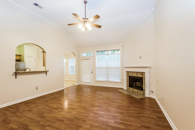 Foto del edificio - 2618 Wood Sage Dr
