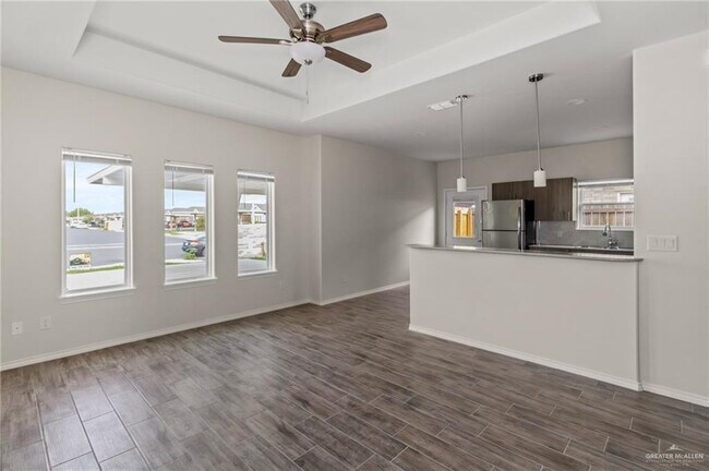 Foto del edificio - 10 N Hester St