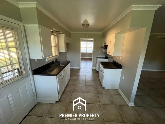 Foto del edificio - 1624 Nellie Rd