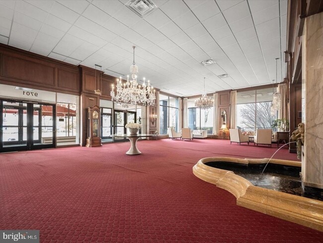Foto del edificio - 9701 Fields Rd
