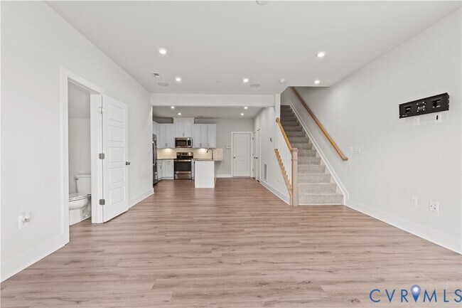 Foto del edificio - 2652 Lassen Pl