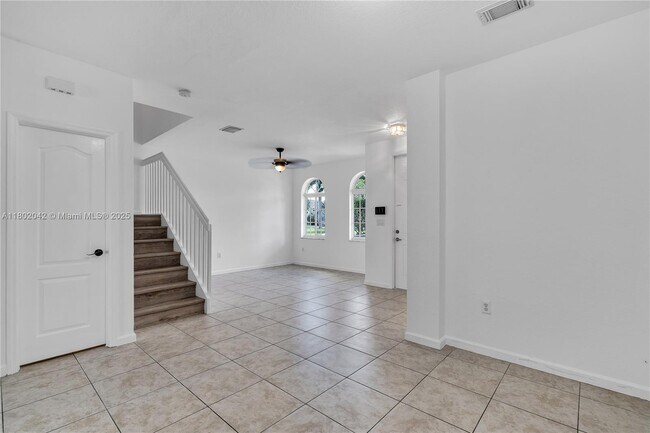 Foto del edificio - 14044 SW 273rd Ln