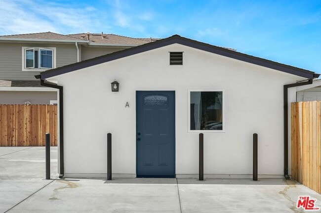Building Photo - 508 E Palmer Ave