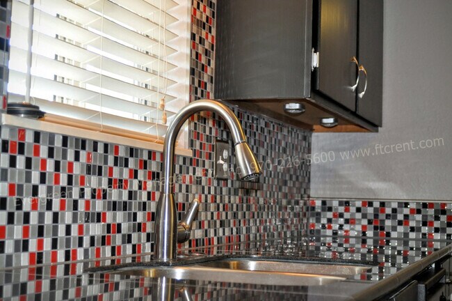Foto del edificio - Beautifully Updated Home!