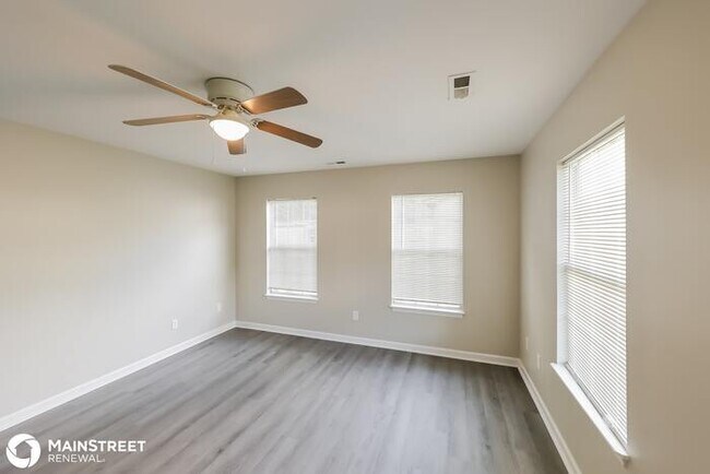 Foto del edificio - 1205 Wheeler Cir, Bessemer, AL 35020