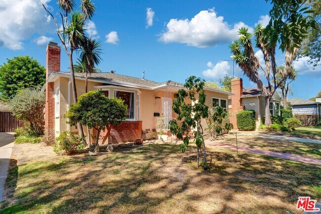 Foto del edificio - 2511 Castle Heights Ave