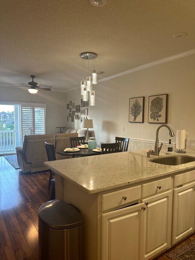 Building Photo - 4520 N Plantation Harbour Dr