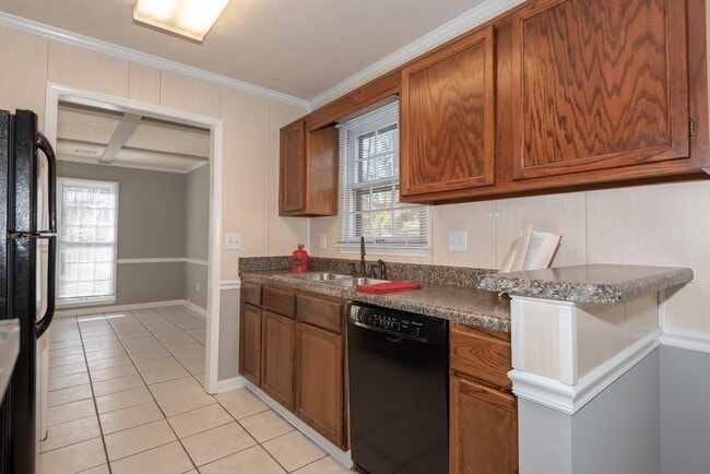Building Photo - 2769 New S Dr