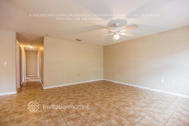 Foto del edificio - 5443 Bryant Ave