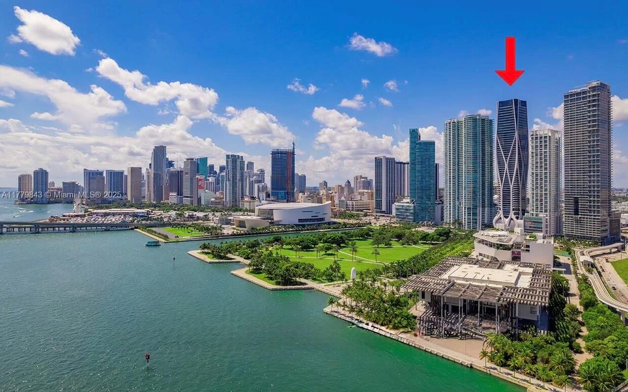Foto principal - 1000 Biscayne Blvd
