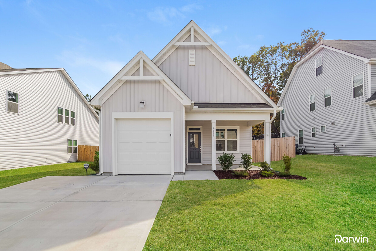 Foto principal - 6508 Bunker Hill Drive, Raleigh, NC 27610