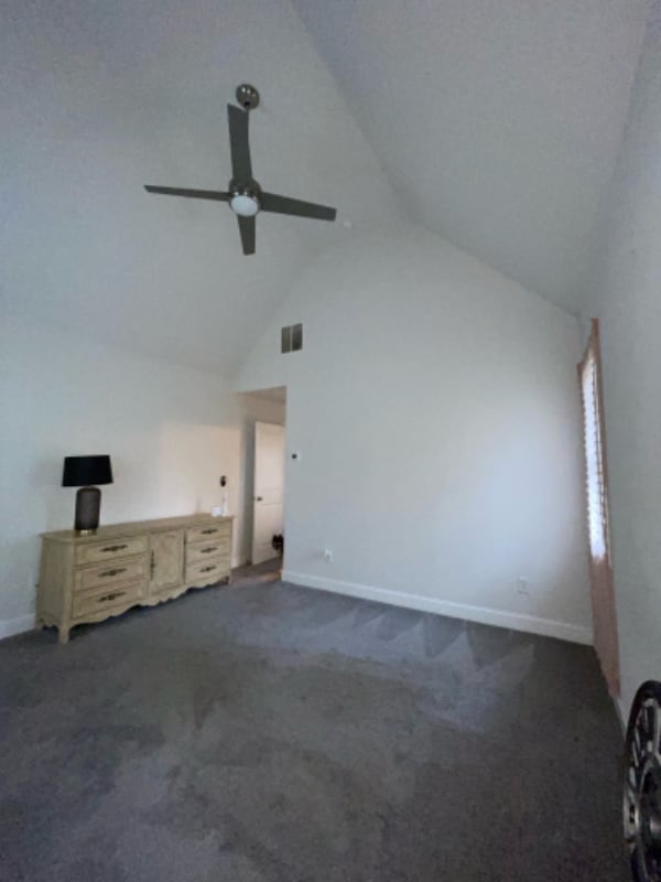 Building Photo - 2560 Poplar Ln
