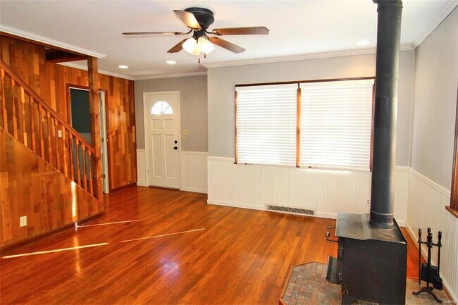 Foto del edificio - 221 Henderson St