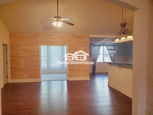 Building Photo - 4865 Roseman Trail