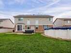 Foto principal - Introducing a stunning 5 bedroom, 3.5 bath...