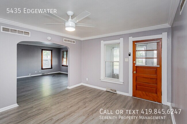 Foto del edificio - 5435 Edgewater-