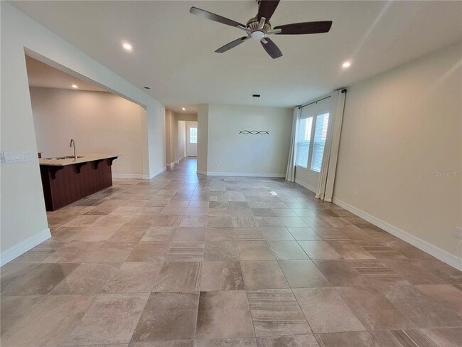 Building Photo - 2414 Riverbank Cv