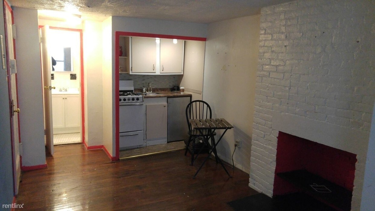 Foto del edificio - 428 E 13th St
