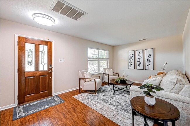 Building Photo - 15907 Kings Cypress Ln