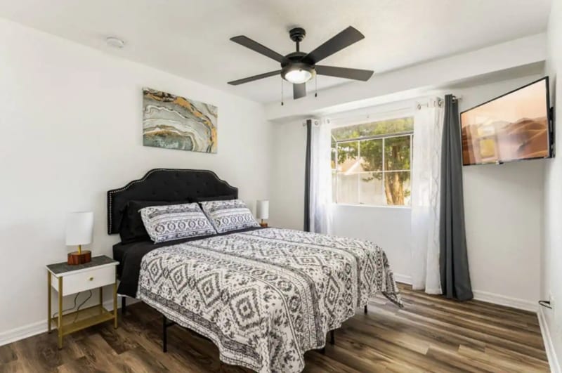 Photo - 2301 Carlton Dr (Orlando, FL)