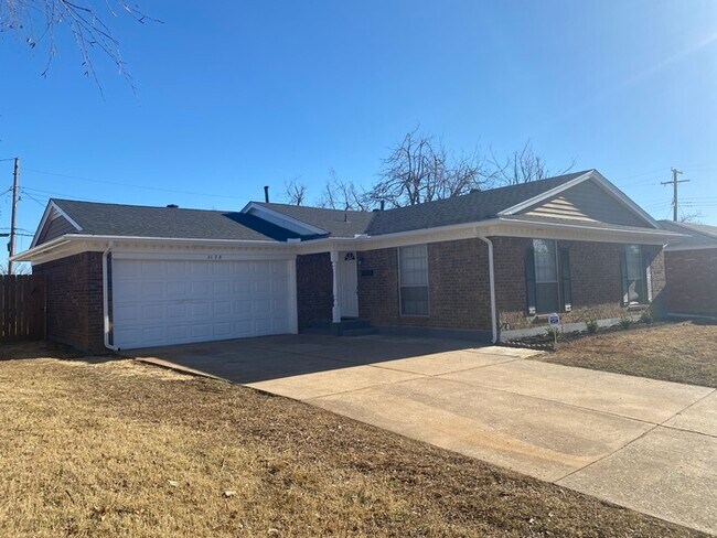 Building Photo - 3128 Greenbrier Terr. Del City, OK 73115