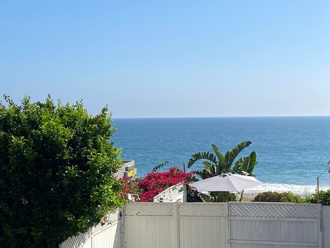 Foto del edificio - 22607 Pacific Coast Hwy