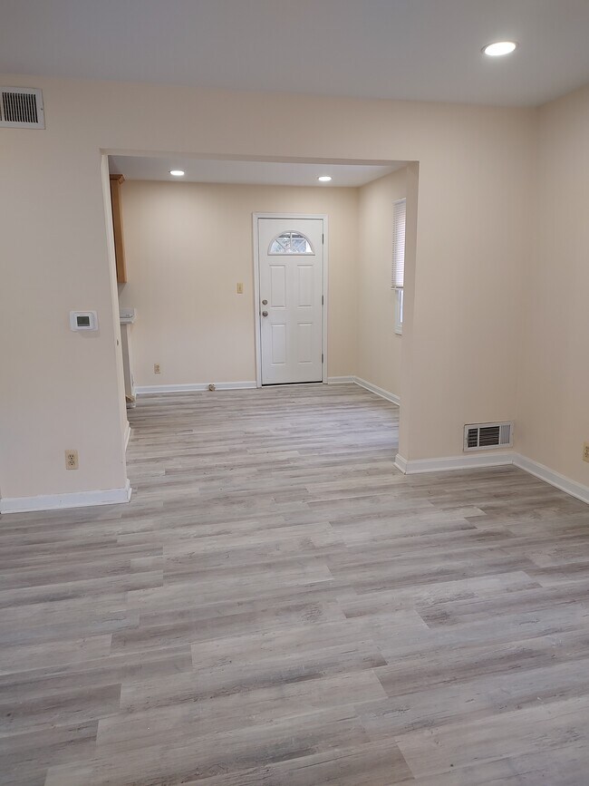 Living Room - 2914 23rd St S