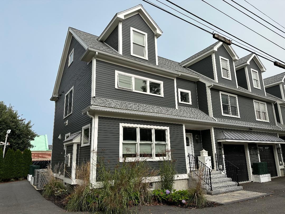 250 Ash St, Reading, MA 01867 Townhome Rentals in Reading MA