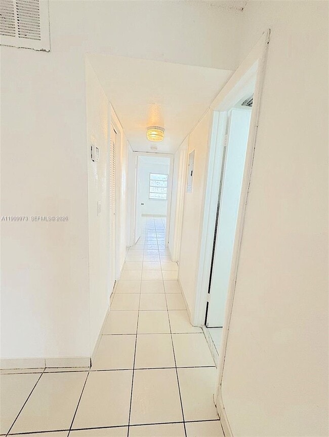 Foto del edificio - 20120 NE 2nd Ave