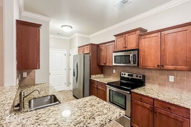 Foto del edificio - 166 Lorrin Ln