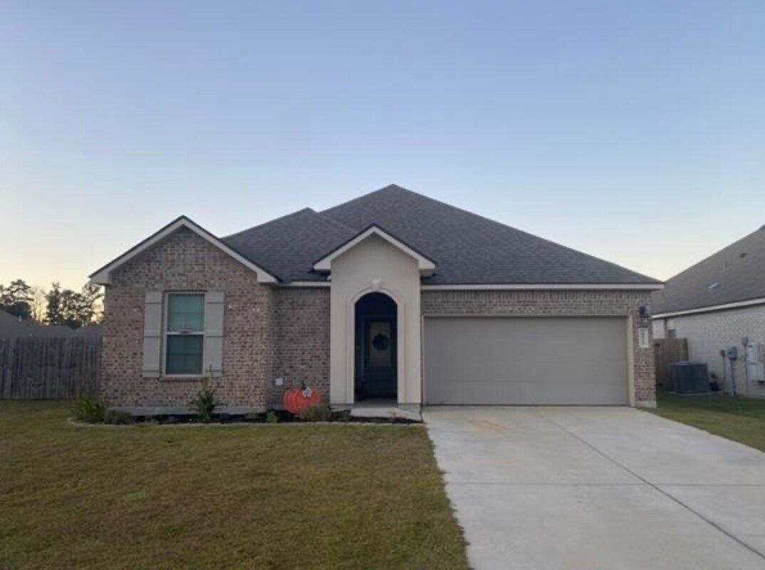Primary Photo - 40313 Sedgwick Ln