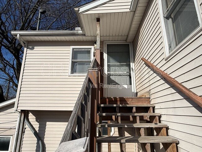 Foto del edificio - 633 1/2 S Main St