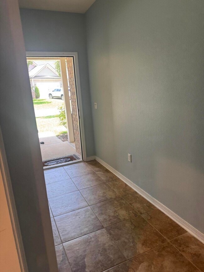 Building Photo - 156 Creve Core Dr