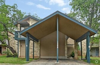 Building Photo - 1800 Cinnamon Path