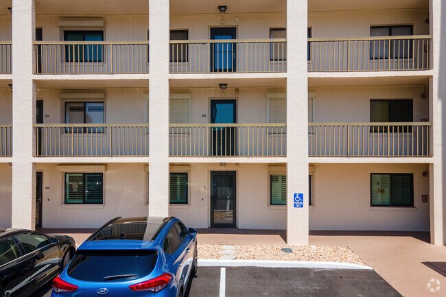5801 N Banana River Blvd Cape Canaveral, FL 32920-3902 - Casta Del Sol Condo Association