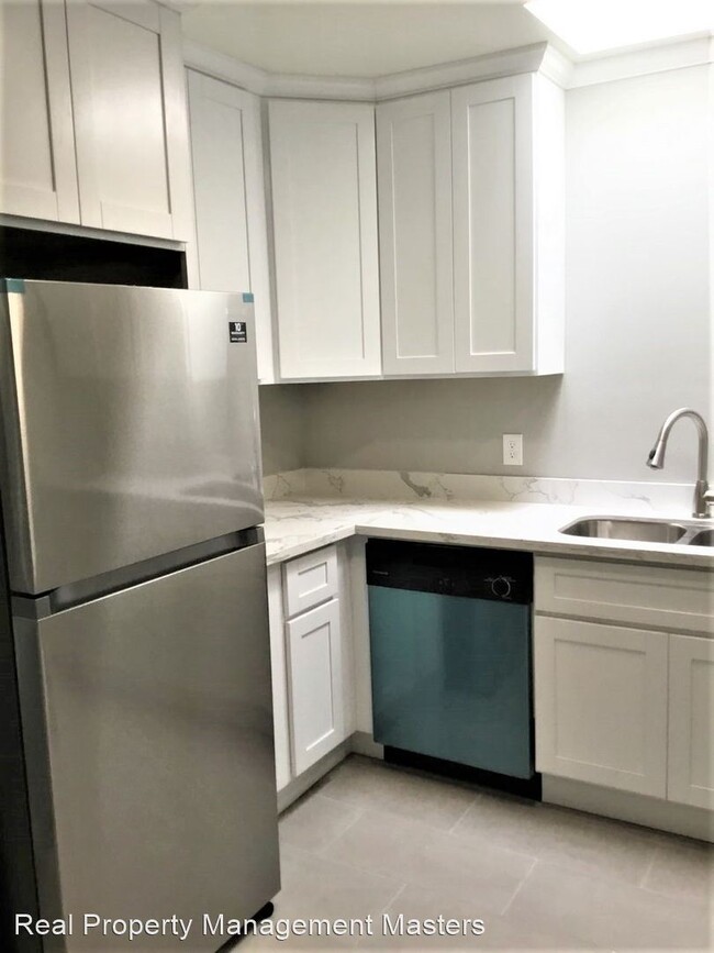 Building Photo - 2 br, 1 bath  - 1437 East Bayshore Road