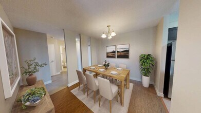 Interior Photo - Avalon Park