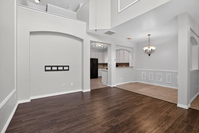Building Photo - 3112 Bedford Rd