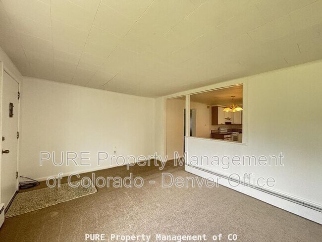 Foto del edificio - 1040 N Harlan St