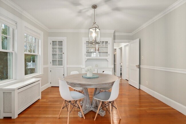 Building Photo - 54 Edgecliff Rd