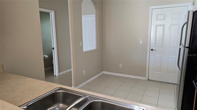 Building Photo - 3005 Palmetto Oak Dr