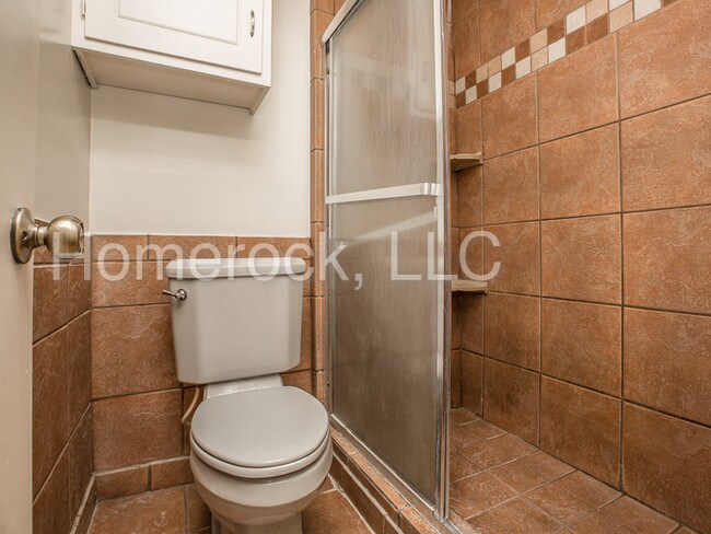 Building Photo - 4800 Brookwood Pl