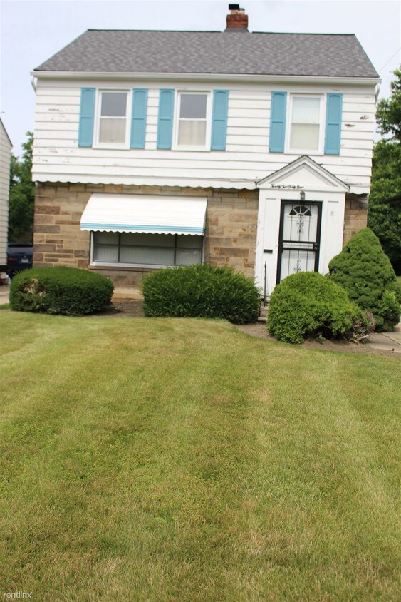 Primary Photo - 2249 N Taylor Rd