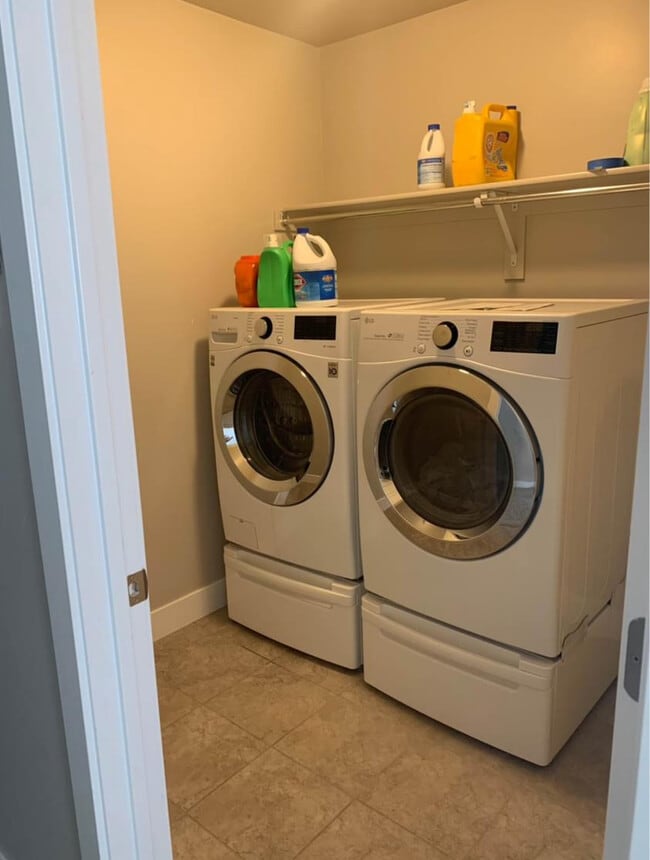 Foto del edificio - 4133 W 1760 N