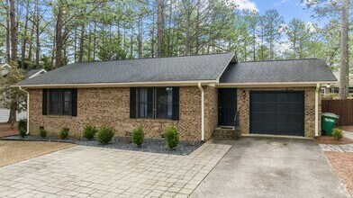 Building Photo - 1635 Longleaf Dr E