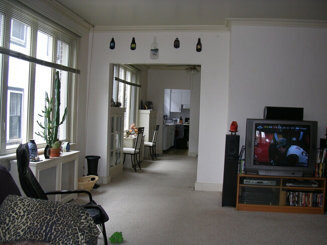 Living Room - 5611 Wilkins Ave