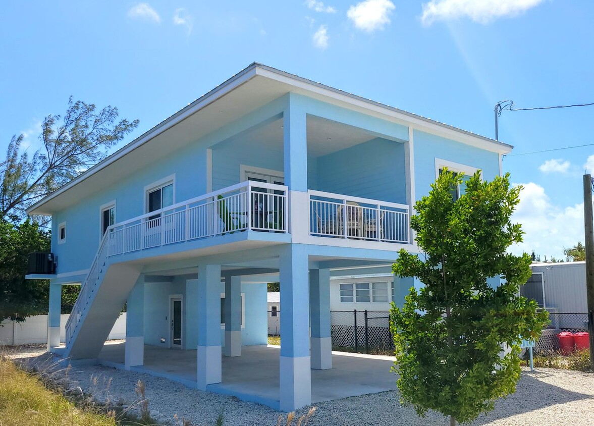 new-3-2-private-homel-available-for-short-house-rental-in-key