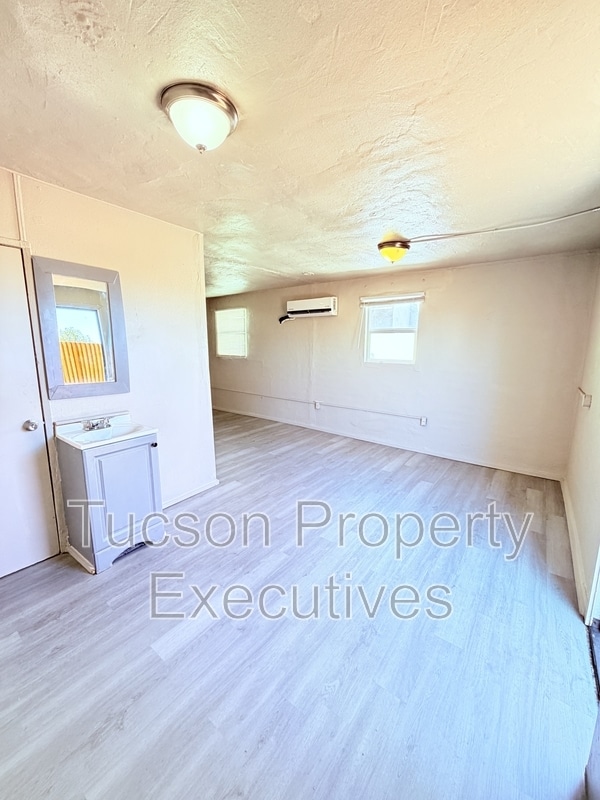 Foto del edificio - 234 E 32nd St